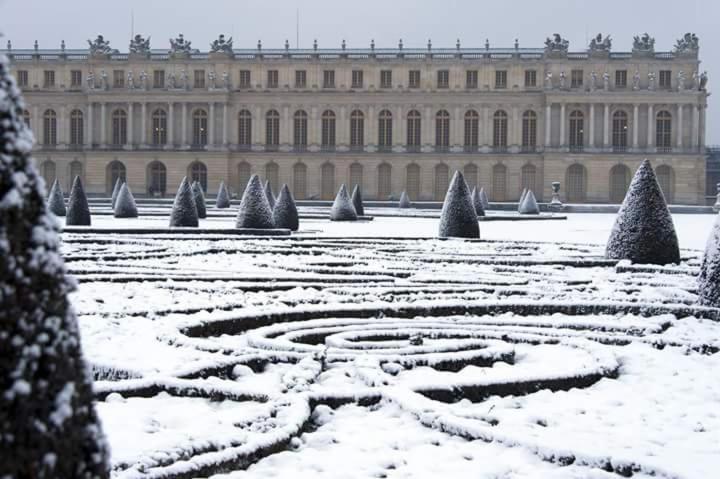 Ferienwohnung Le Petit Mansart Versailles Exterior foto